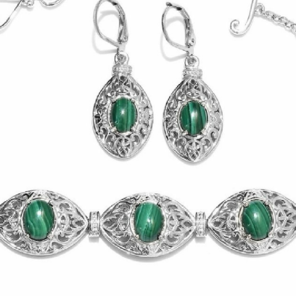 Karis 12.10 ctw African Malachite Bracelet with